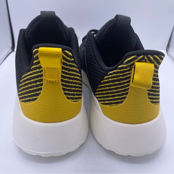 Adidas Questar Flow trail running mens sneakers Size 10 - Picture 9 of 15